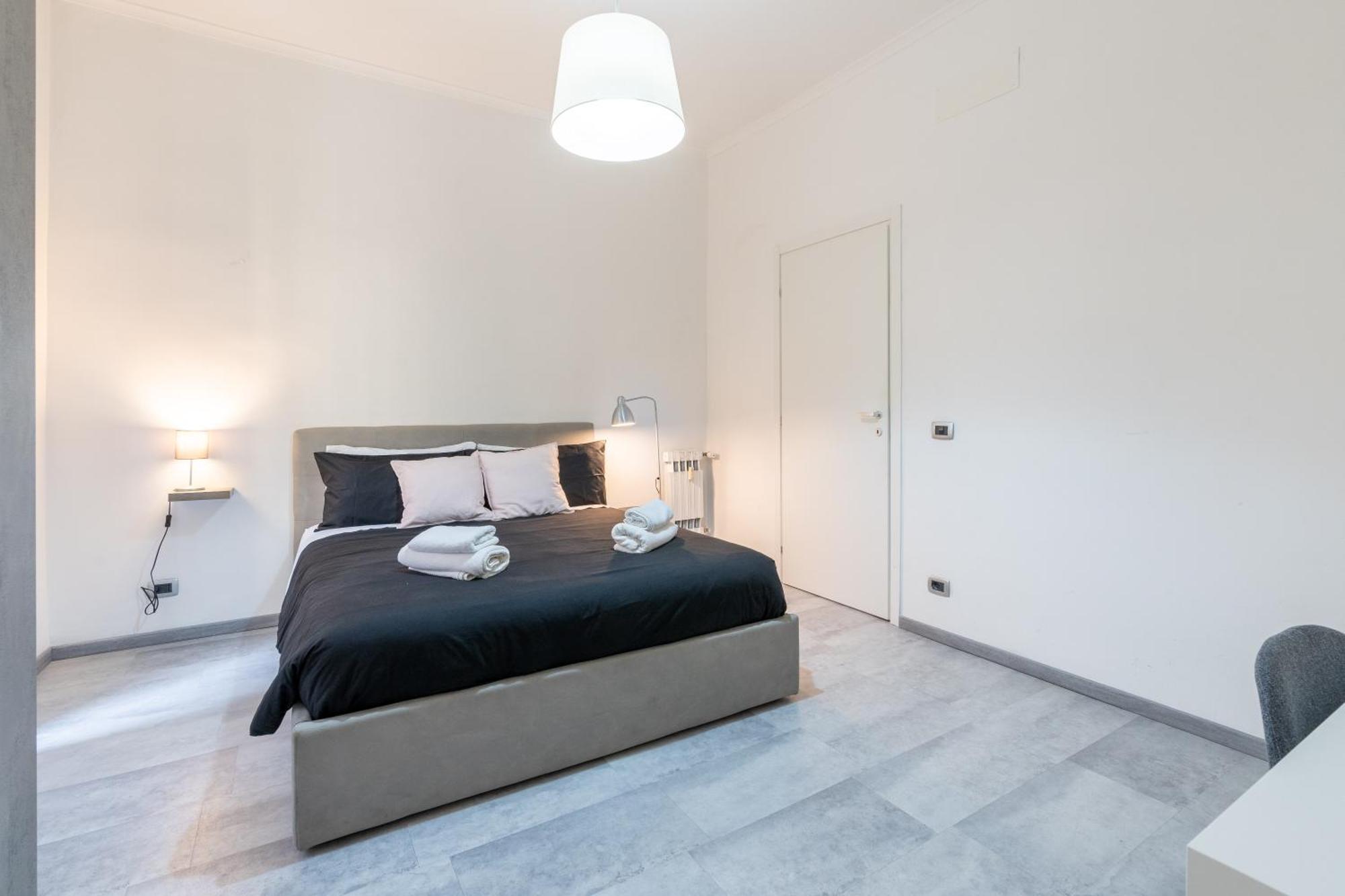 Amazing Apartment Near To Colosseo And Subway Рим Екстериор снимка